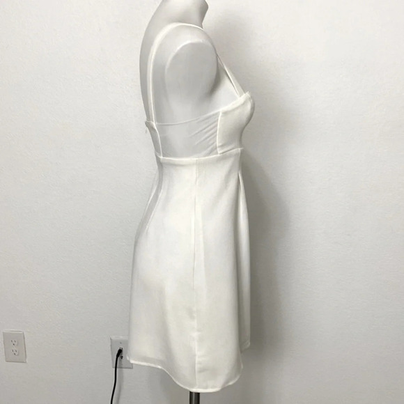 Tobi "NEW" White Key To My Heart Romantic Mesh Preppy Mini Dress Size S - Picture 6 of 12